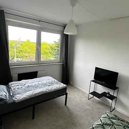 13 3br R&p Living Halle (Saale)