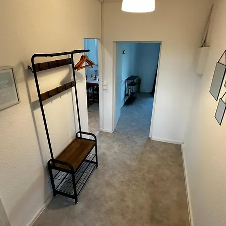 Apartment 13 3br R&p Living