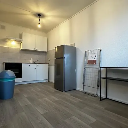 13 3br R&p Living