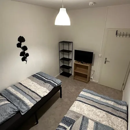 13 3br R&p Living * Halle (Saale)