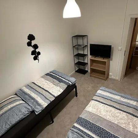 13 3br R&p Living Halle (Saale)