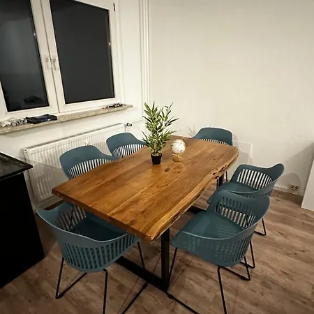 Apartment 13 3br R&p Living Halle (Saale)