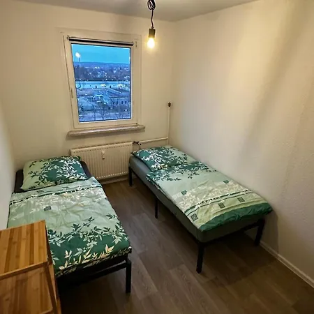 13 3br R&p Living * Halle (Saale)