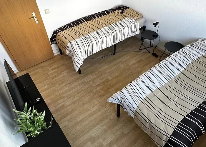 13 3br R&p Living Halle (Saale)