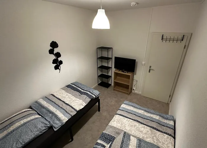 13 3br R&p Living * Halle (Saale)