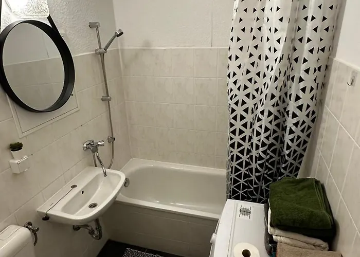 13 3br R&p Living Halle (Saale)