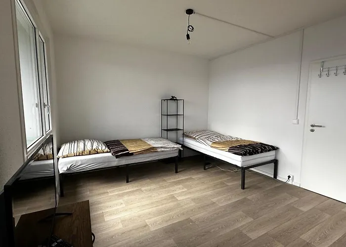 13 3br R&p Living Halle (Saale)