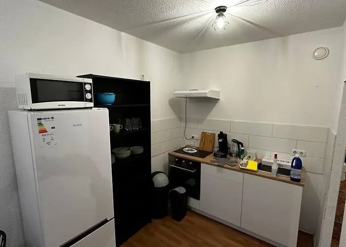 13 3br R&p Living Lägenhet Halle (Saale)