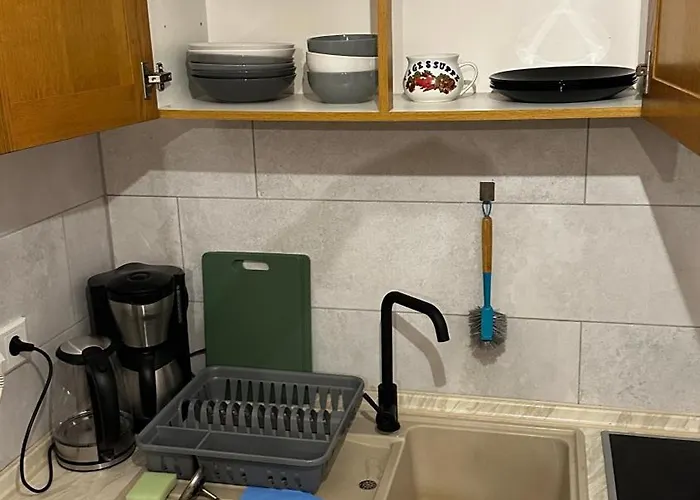 13 3br R&p Living Lägenhet Halle (Saale)